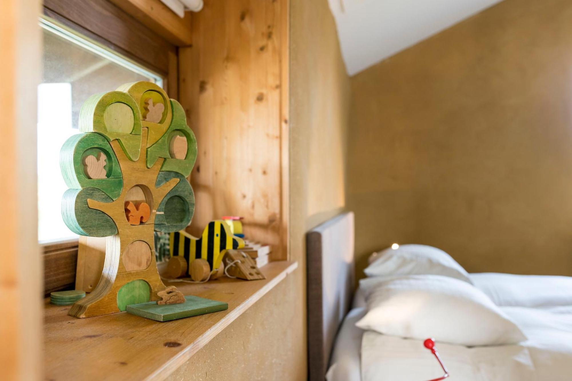 Vakantiewoning Stroenzo Riemst Eksteriør billede